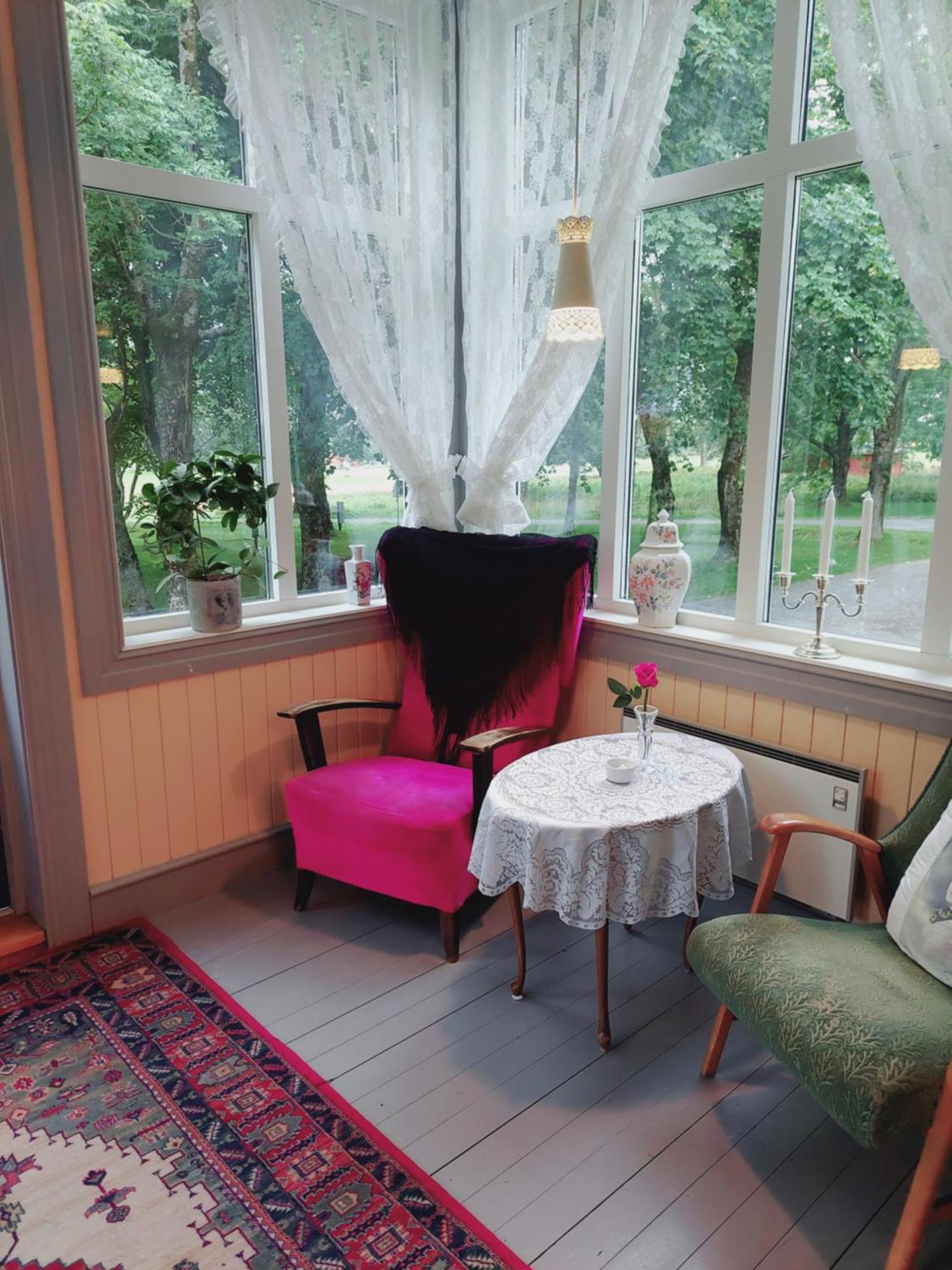Tjotta Gjestegaard Guest house *